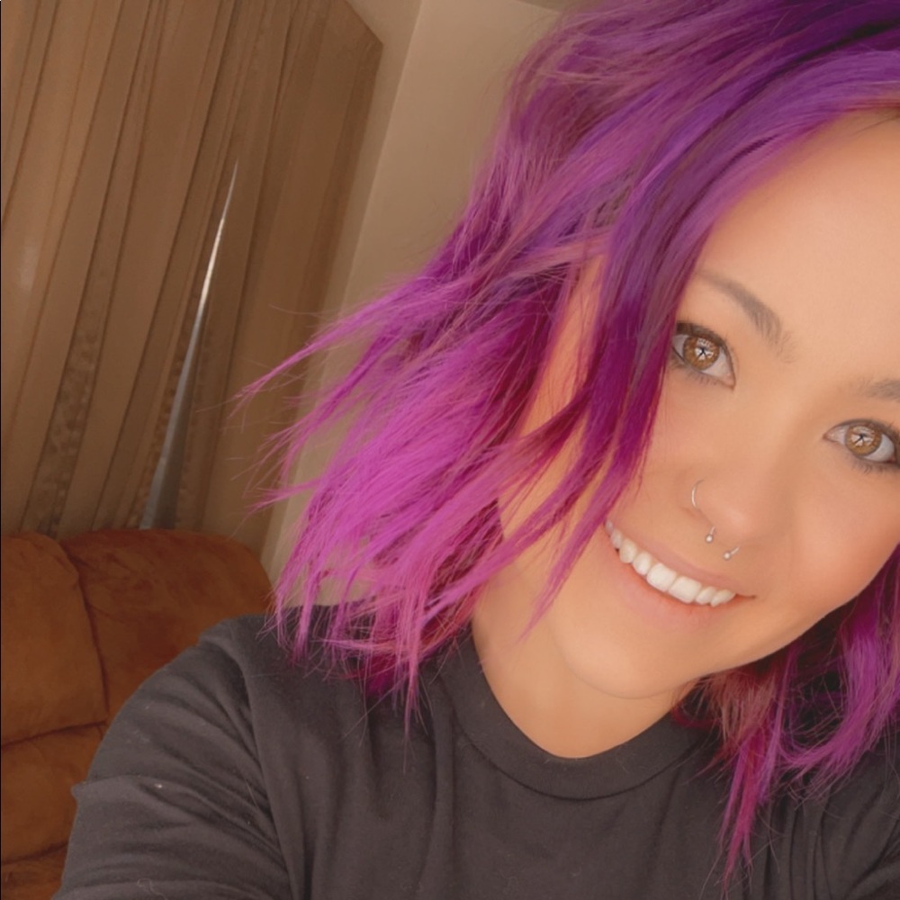 Meet your Posher, Makenzie